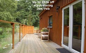 Waterfall Lodge - Private Waterfall And Sauna